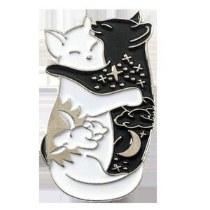 Unbranded Hugging Cats Enamel Pin Unisex OS Black White New Celestial Yin Yang